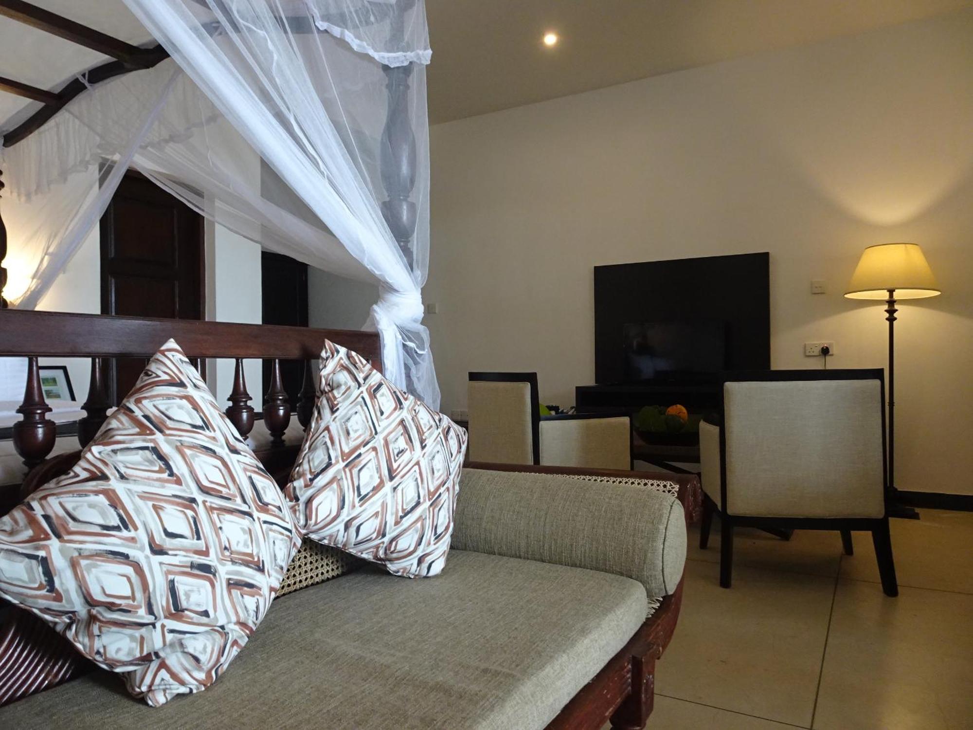 Suite Lanka Hikkaduwa Exterior foto